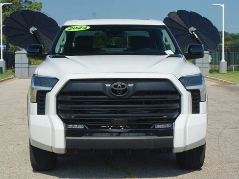 Used 2024 Toyota Tundra Limited w/ Nightshade Package AWD/4WD image 27