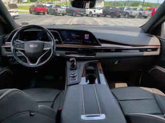 Used 2023 Cadillac Escalade Premium Luxury w/ Performance Package AWD/4WD video 2