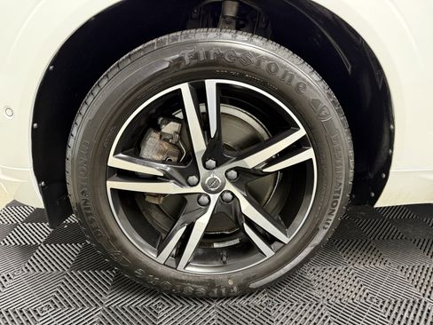 Used 2018 Volvo XC60 T6 R-Design w/ Convenience Package image 28