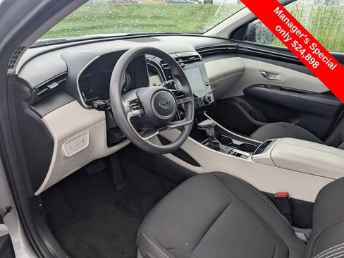 Certified 2023 Hyundai Tucson SEL AWD/4WD image 12