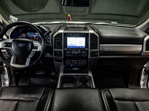 Used 2021 Ford F450 Lariat w/ Lariat Ultimate Package image 16