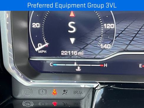 Used 2024 GMC Sierra 1500 Elevation AWD/4WD image 9