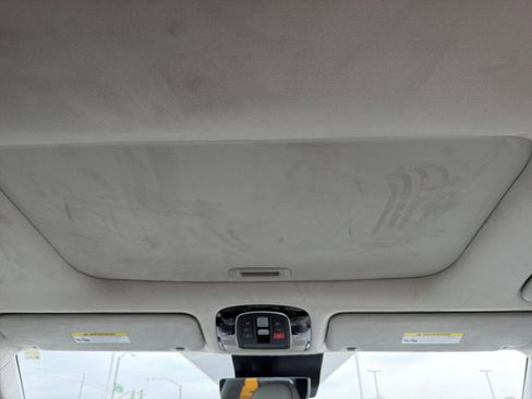 Used 2023 Hyundai Palisade Calligraphy image 33