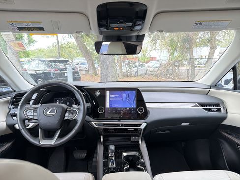 Used 2024 Lexus RX 350 FWD w/ Technology Package image 34