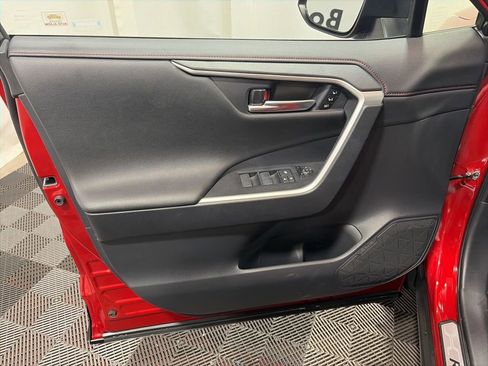 Used 2023 Toyota RAV4 XSE w/ Premium Package AWD/4WD image 23