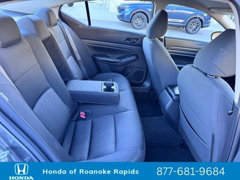 Used 2024 Nissan Altima 2.5 SV image 17