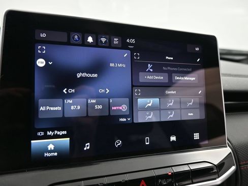 Used 2025 Jeep Compass Trailhawk AWD/4WD image 36