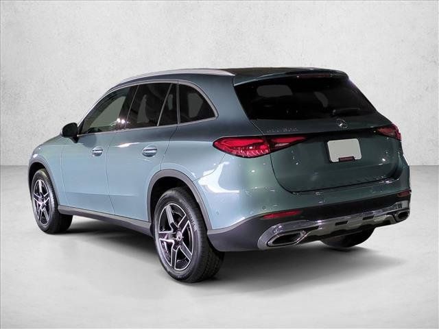 Used 2026 Mercedes-Benz GLC 300 image 8