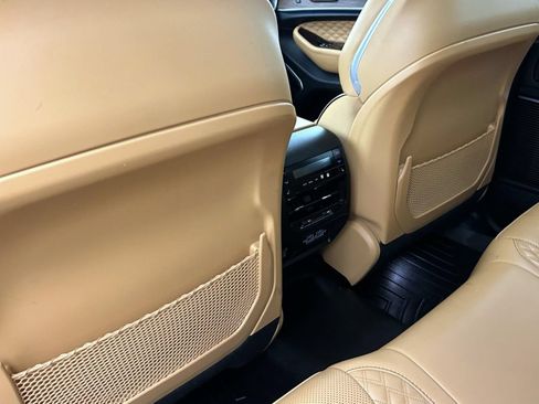 Certified 2022 Jeep Grand Cherokee Summit w/ Advanced Protech Group IV AWD/4WD image 21