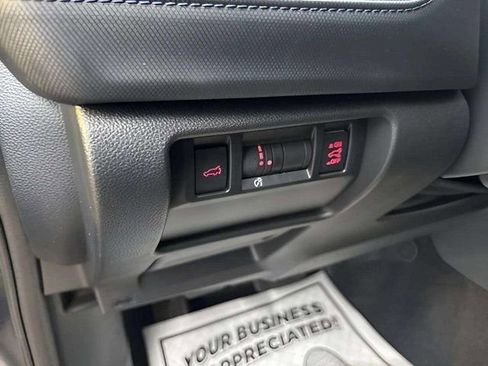 Certified 2025 Subaru Forester Premium image 18