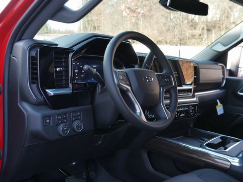 New 2026 Chevrolet Silverado 2500 LT w/ Trail Boss Package image 9