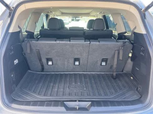Used 2019 Subaru Ascent Limited w/ Popular Package #2A AWD/4WD image 8