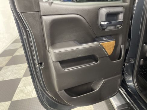 Used 2018 Chevrolet Silverado 1500 LTZ w/ Sport Package image 15