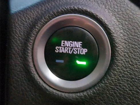 Certified 2017 Buick Envision Essence image 16