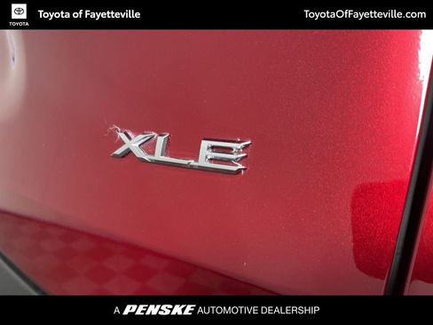 Certified 2024 Toyota Grand Highlander XLE image 3