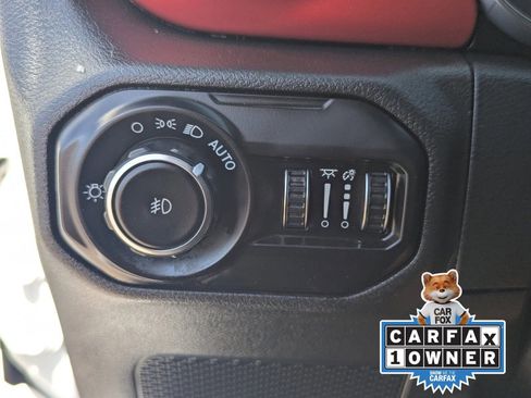 Used 2021 Jeep Wrangler Unlimited Rubicon AWD/4WD image 31
