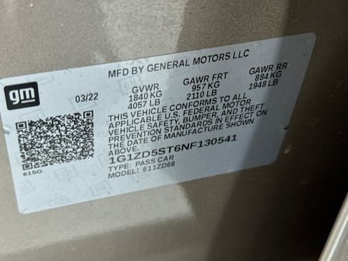 Used 2022 Chevrolet Malibu LT FWD image 33