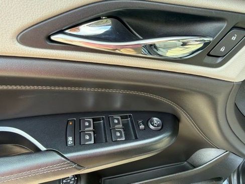 Used 2016 Cadillac SRX Luxury w/ Driver Awareness Package AWD/4WD image 12