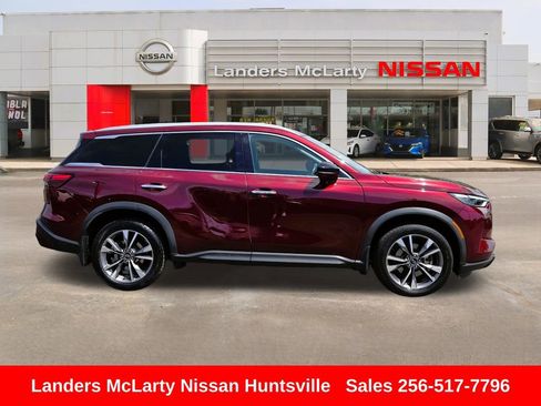 Used 2023 INFINITI QX60 Luxe w/ Cargo Package AWD/4WD image 2