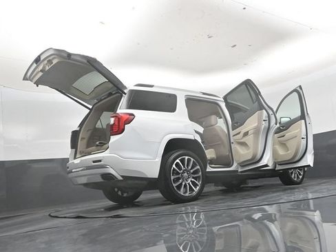 Used 2023 GMC Acadia Denali AWD/4WD image 56