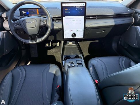 Used 2022 Ford Mustang Mach-E Premium image 26