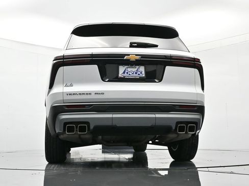 Certified 2025 Chevrolet Traverse LT image 42