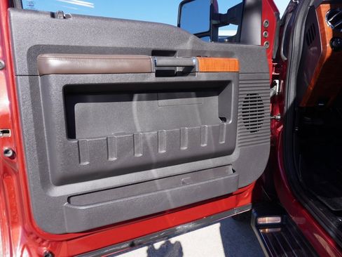 Used 2016 Ford F350 King Ranch w/ FX4 Off-Road Package image 8