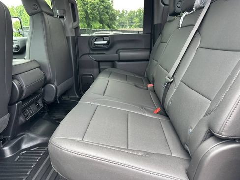 New 2026 GMC Sierra 2500 Pro w/ Convenience Package AWD/4WD image 21