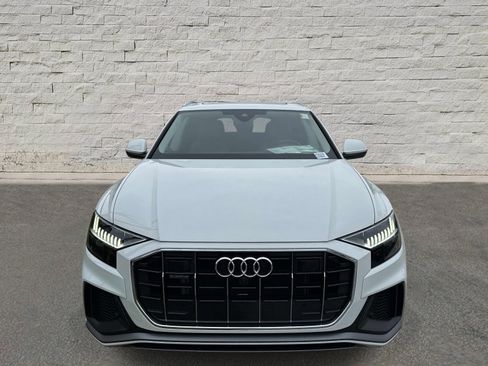 Used 2023 Audi Q8 Premium Plus image 8