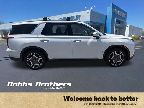 Used 2023 Hyundai Palisade Limited FWD image 5