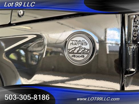 Used 2022 Jeep Gladiator Sport AWD/4WD image 46
