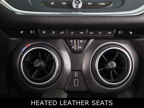 Used 2022 Chevrolet Blazer LT FWD image 20