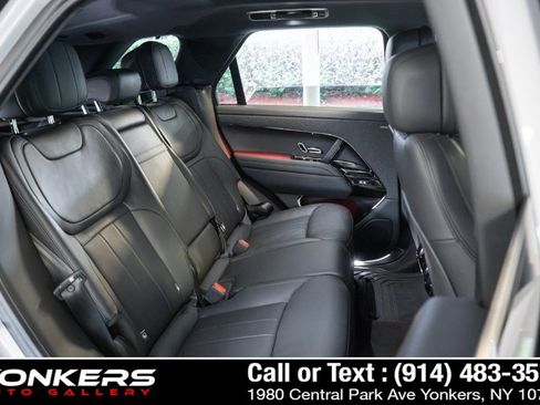 Used 2024 Land Rover Range Rover Sport Dynamic SE AWD/4WD image 44