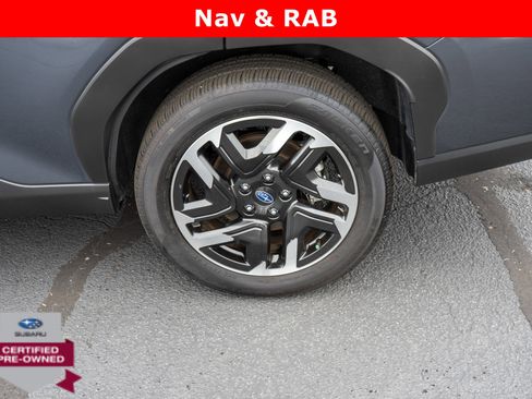 Certified 2025 Subaru Forester Limited w/ Popular Package #2 image 9