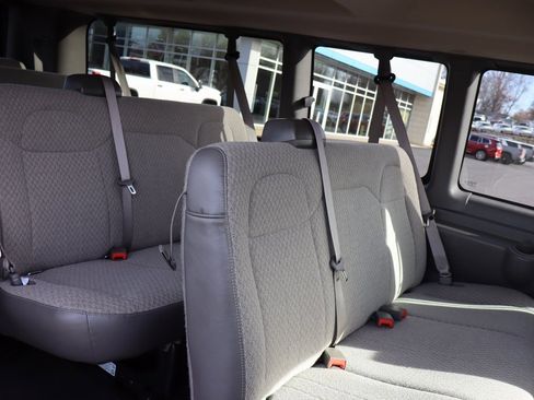 Used 2025 Chevrolet Express 3500 LS image 16