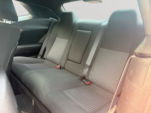 Used 2019 Dodge Challenger R/T w/ Blacktop Package RWD image 25