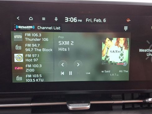 Certified 2023 Kia Carnival SX image 17