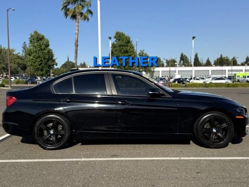 Used 2013 BMW 328i Sedan RWD image 4
