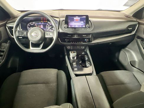 Used 2023 Nissan Rogue SV image 30