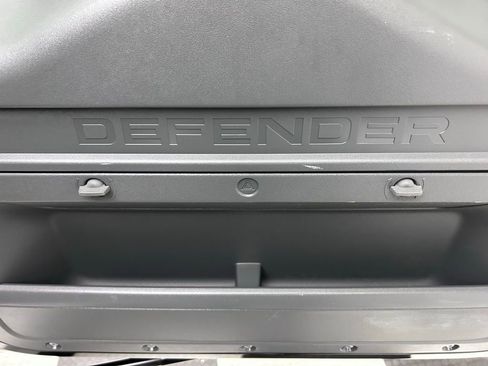 Used 2022 Land Rover Defender 110 XS Edition AWD/4WD image 23