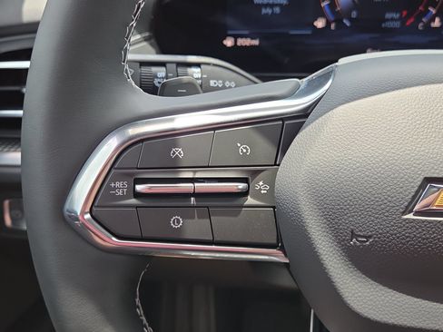 New 2026 Chevrolet Traverse LT w/ Driver Confidence Package FWD image 21