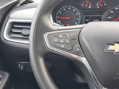 Used 2020 Chevrolet Equinox LS image 27