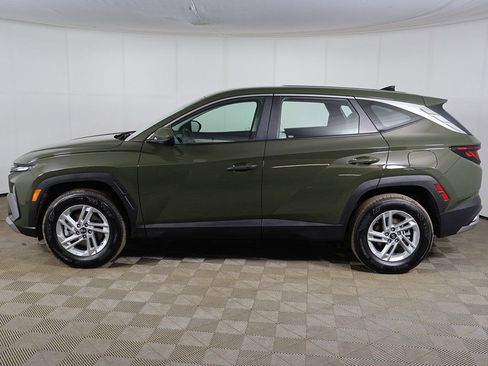 Certified 2025 Hyundai Tucson SE AWD/4WD image 11