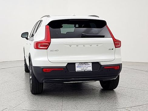 New 2026 Volvo XC40 B5 Plus w/ Protection Package Premier AWD/4WD image 6