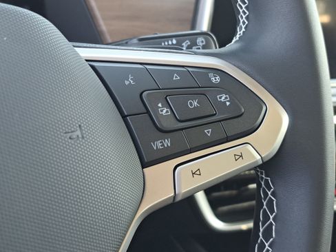 New 2026 Volkswagen Atlas SE FWD image 25