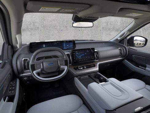 New 2025 Ford Expedition Max Platinum w/ Platinum Ultimate Package image 9