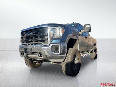 Used 2021 GMC Sierra 2500 4x4 Crew Cab w/ Convenience Package image 2