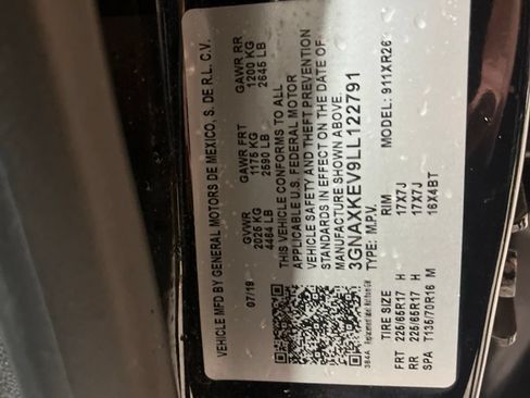 Used 2020 Chevrolet Equinox LT FWD image 26