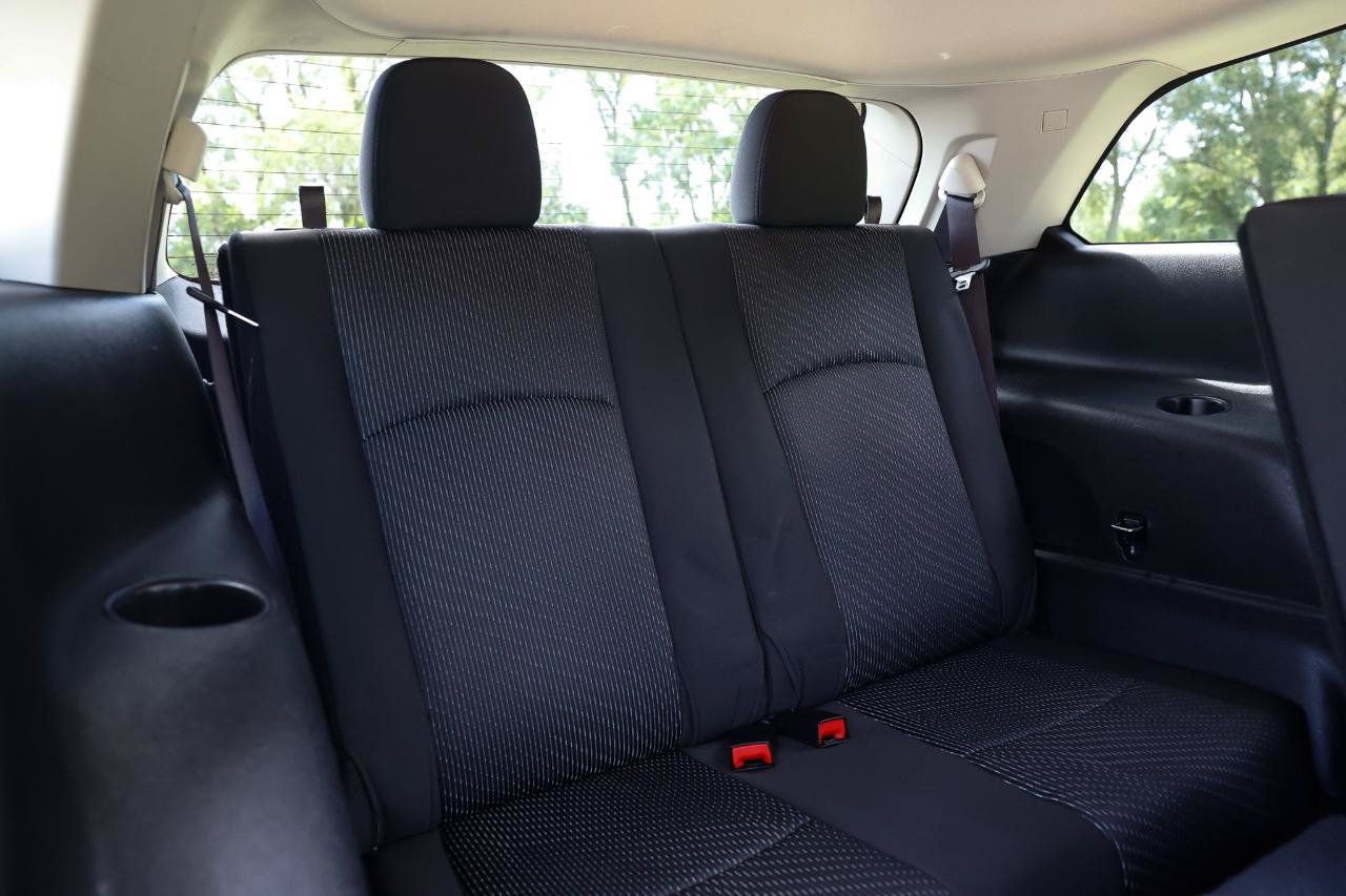 Used 2016 Dodge Journey SE w/ Flexible Seating Group FWD image 22