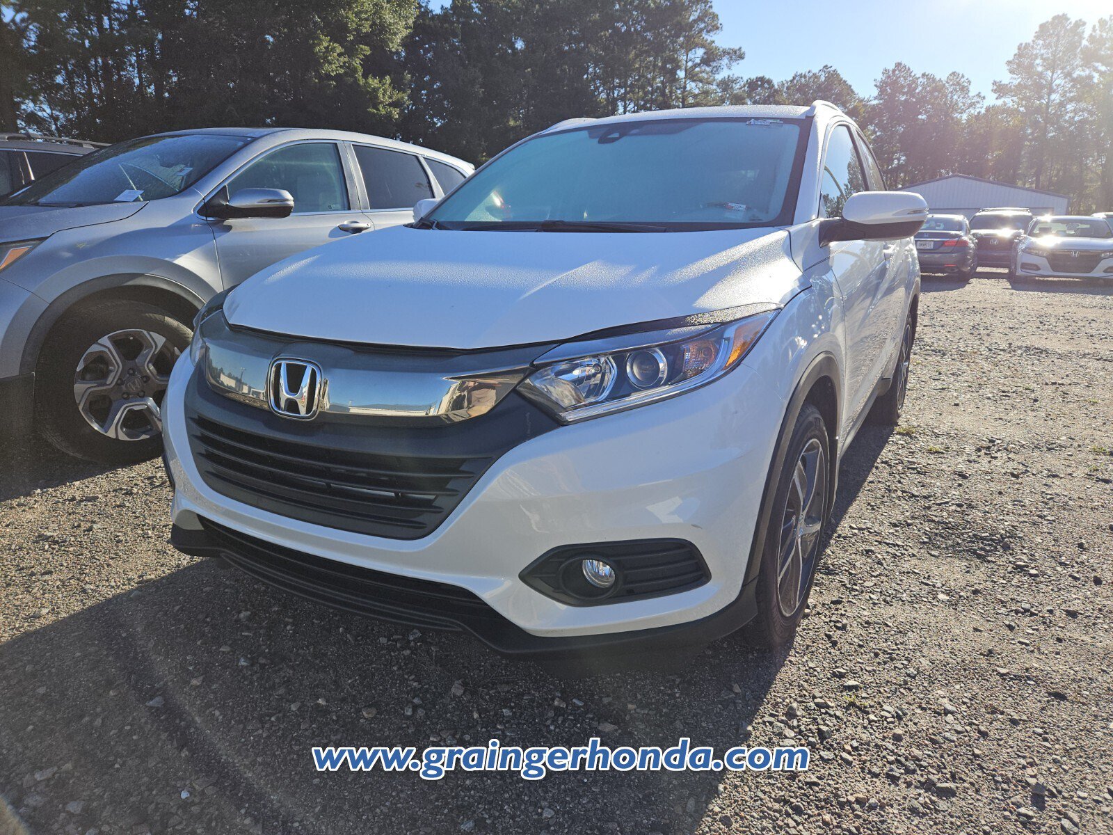 Used 2021 Honda HR-V EX-L image 2